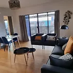 Bel Moderne Avec Terrasse Ac Climatisation Parking With Additionnal Fees Apartment *